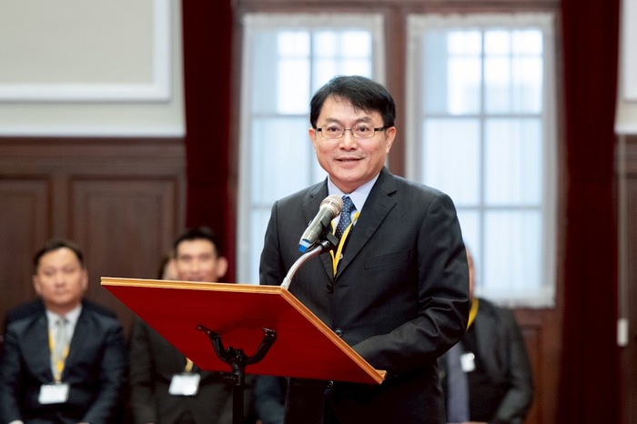 恭賀!黃聰龍特聘教授榮獲「國際學術創新金鑽獎」