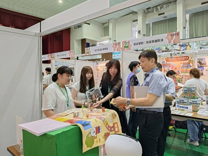 恭喜~ 幼兒保育系常雅珍教授指導學生參加2026年綠點子國際發明競賽榮獲1金1銀1銅佳績！